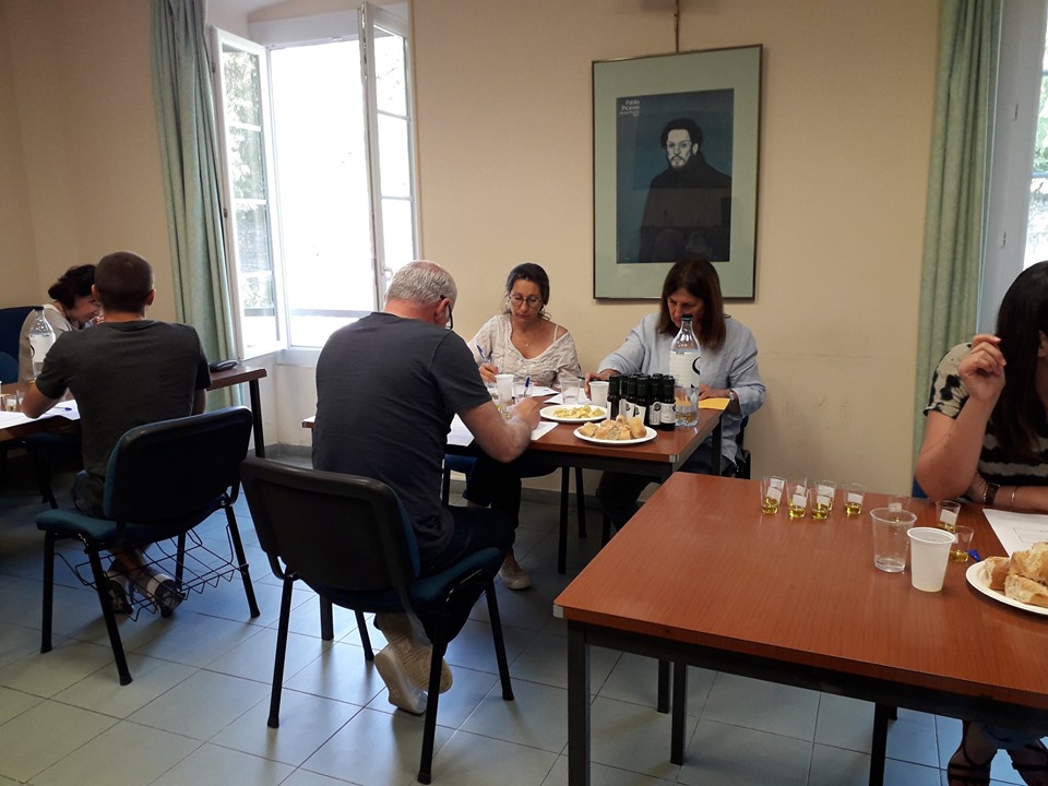 Les lauréats du XIe concours régional des huiles d'olive de Corse en AOP désignés à Corte