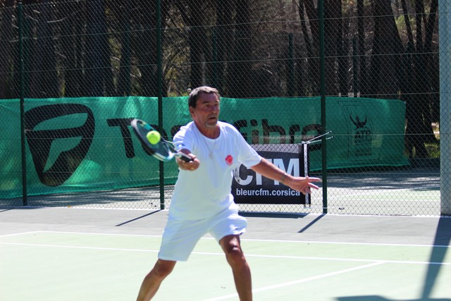 Championnats de Corse de tennis à Calvi : c'est parti