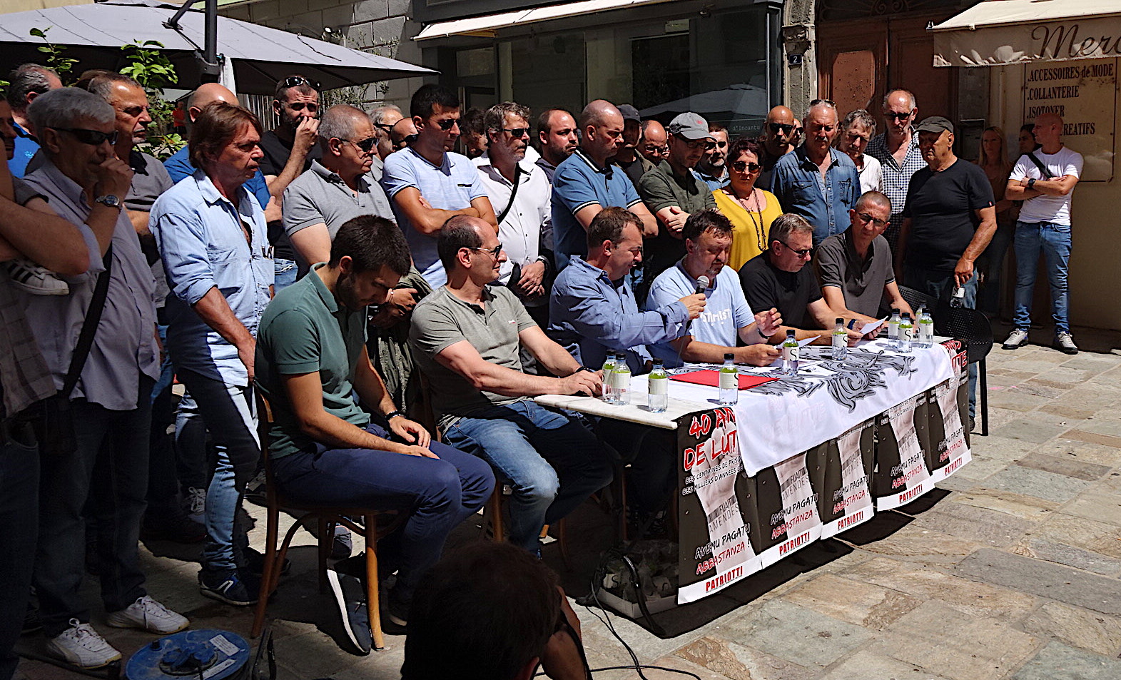 Patriotti : "Sustegnu à Felici Benedetti"