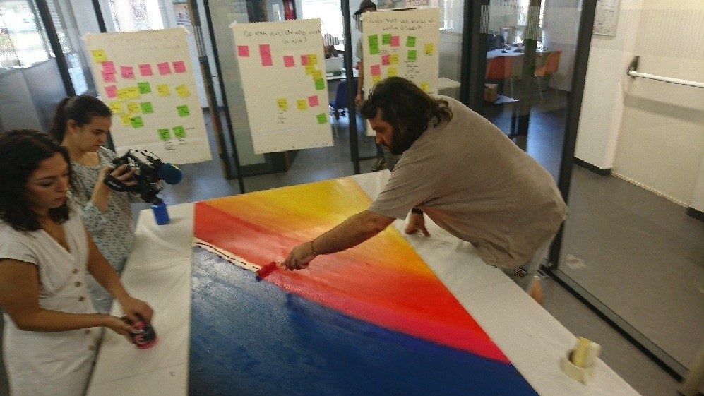 Atelier Pop Art By Marce A La Mission Locale Sud Corse De Porto