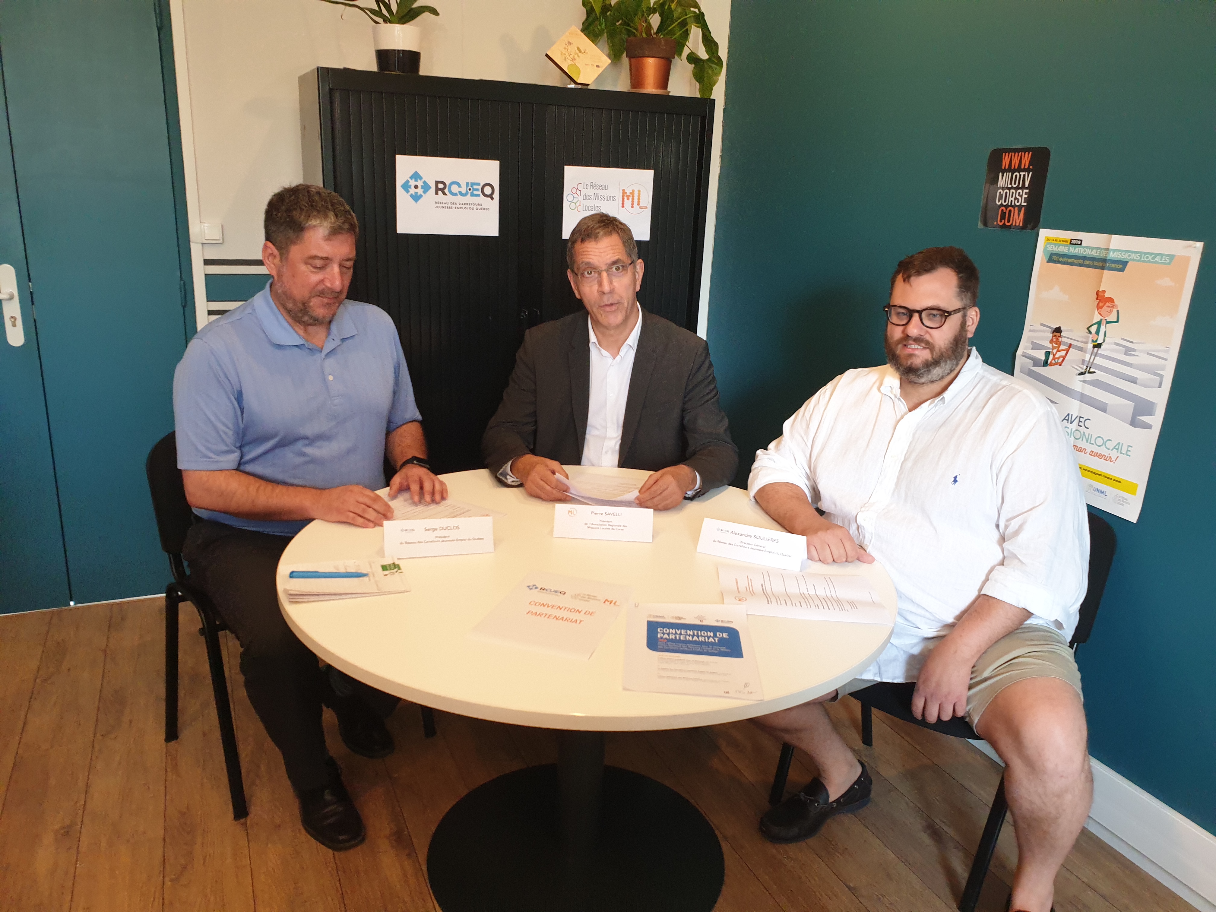 Emploi chez les jeunes : le RCJE du Québec  et  les Missions Locales de Corse partenaires