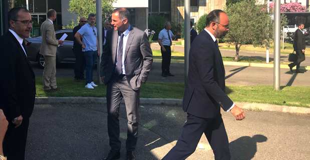 Édouard Philippe en Corse : « Pas d'avancées » pour Gilles Simeoni et Jean-Guy Talamoni