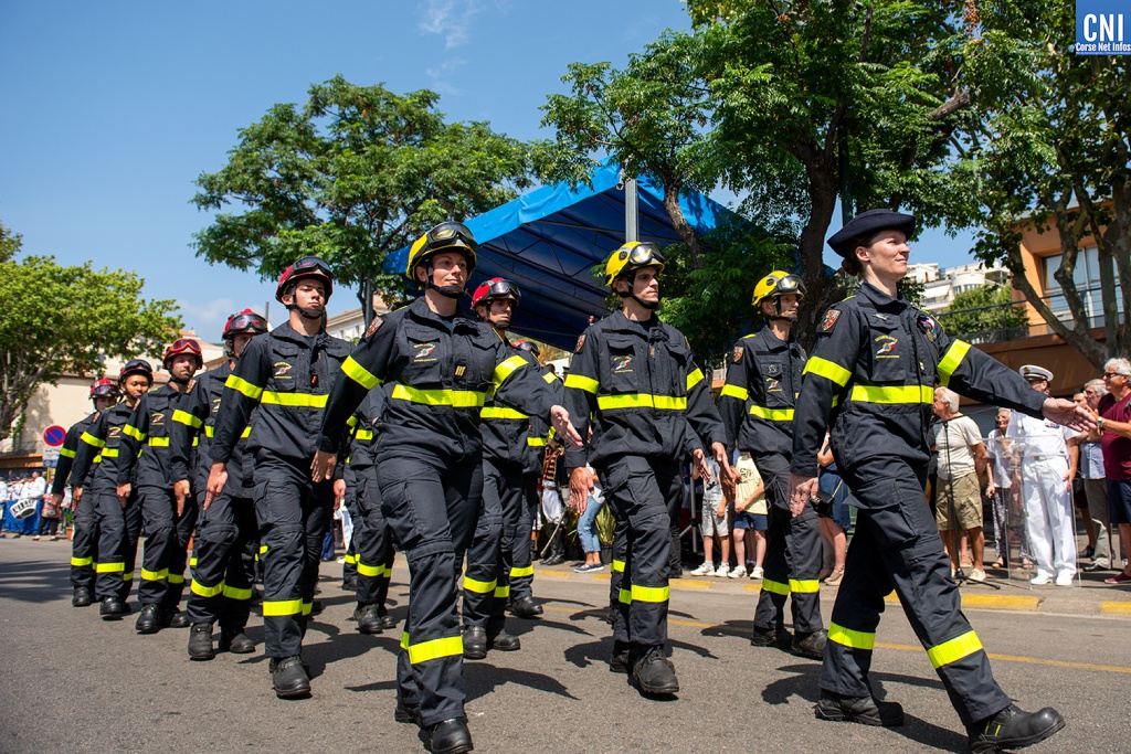 14-Juillet : après le défilé, au tour du feu d'artifice à Ajaccio