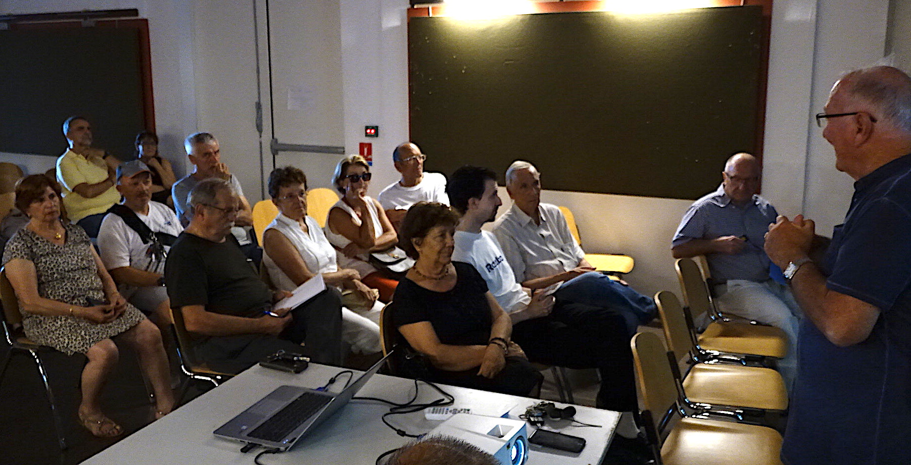 L'histoire la Guardia corsa papale racontée aux Bastiais de l'animation du Patrimoine