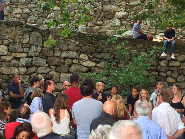 Le festival du film de Lama débute sous la pluie : la projection de ce samedi reportée à demain