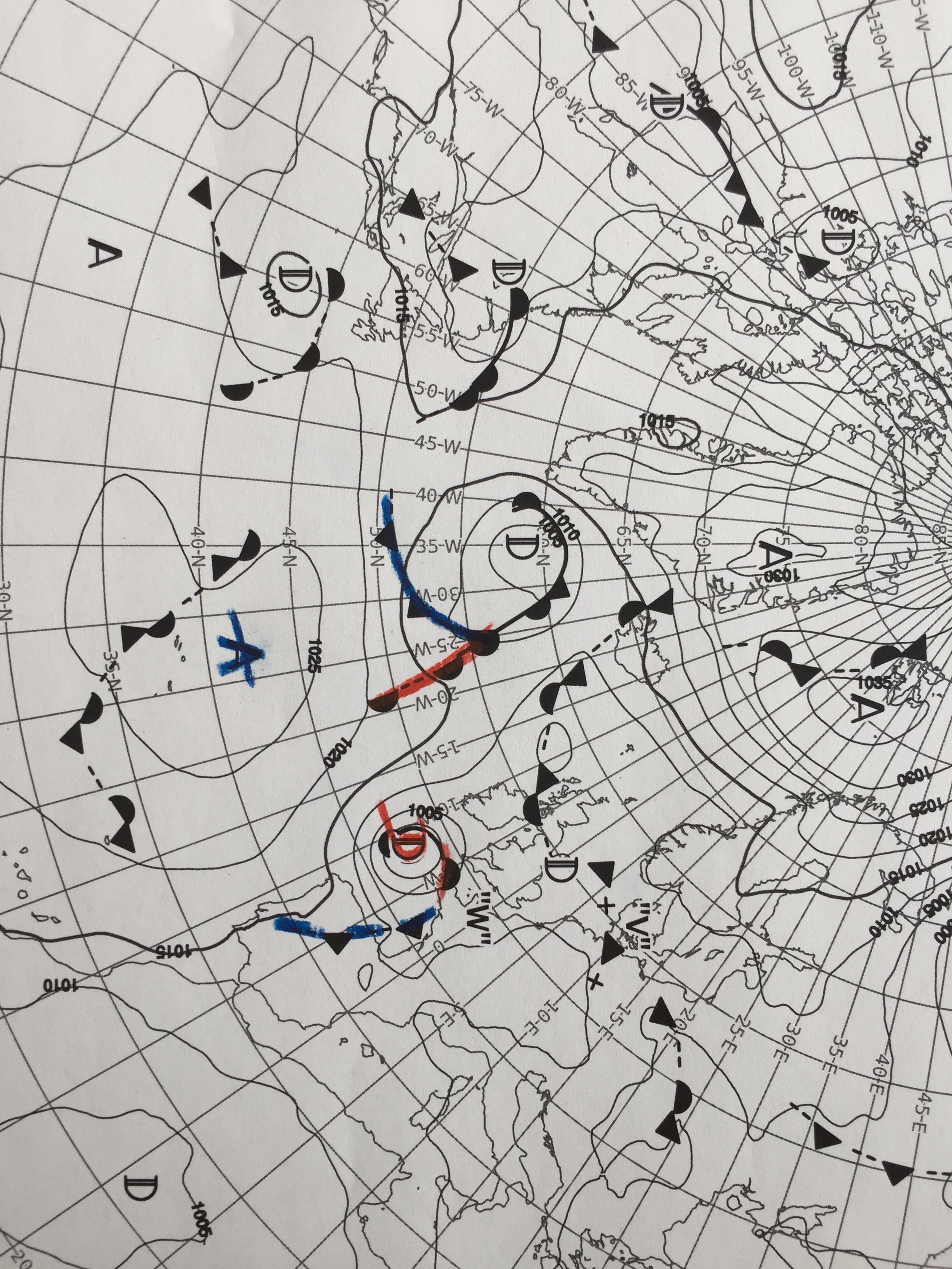 Positions des basses et hautes préssions et fronts pour ce lundi 12h