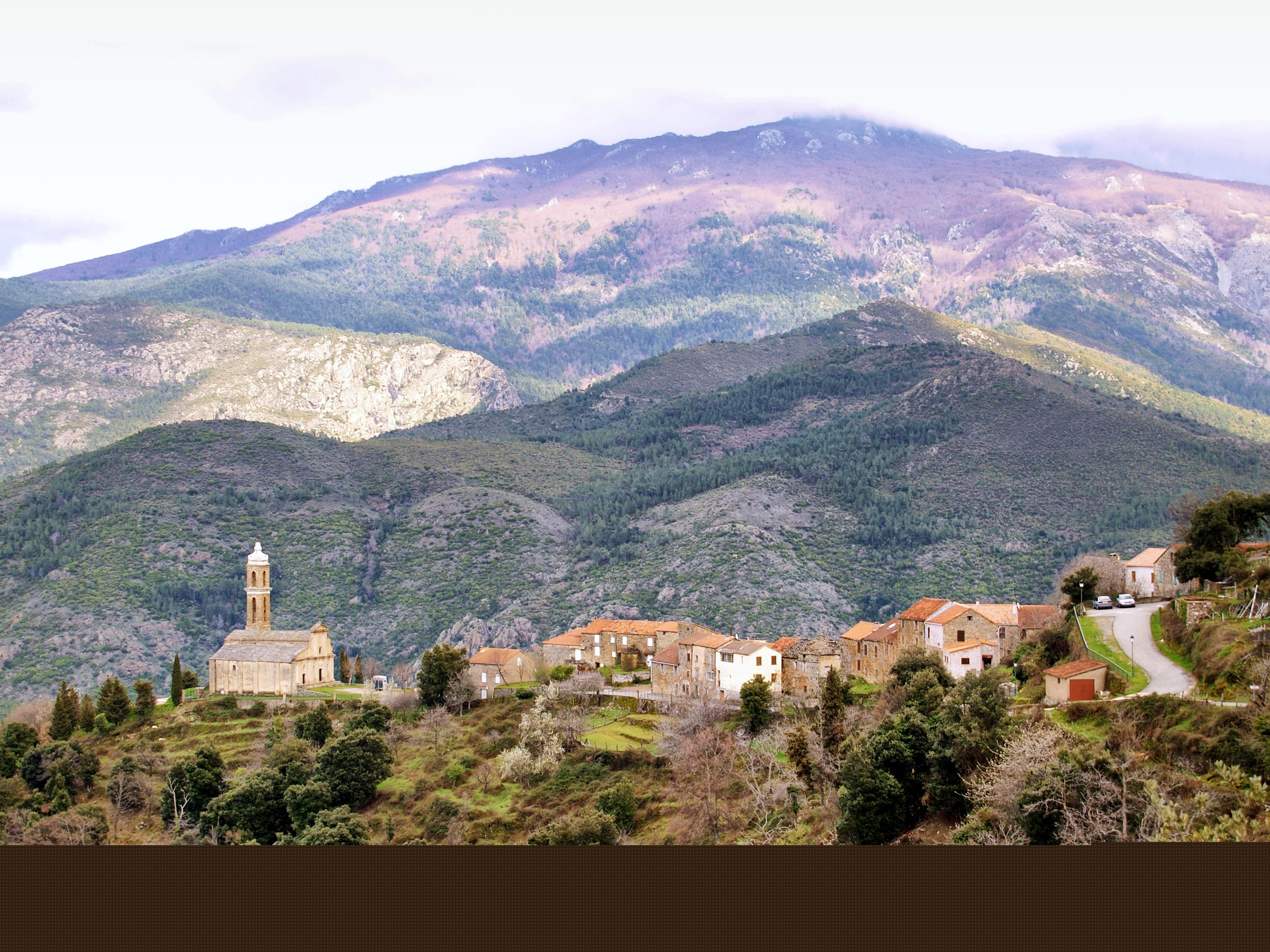 La photo du jour : Aiti, un bellu paese in Vallesrustie...