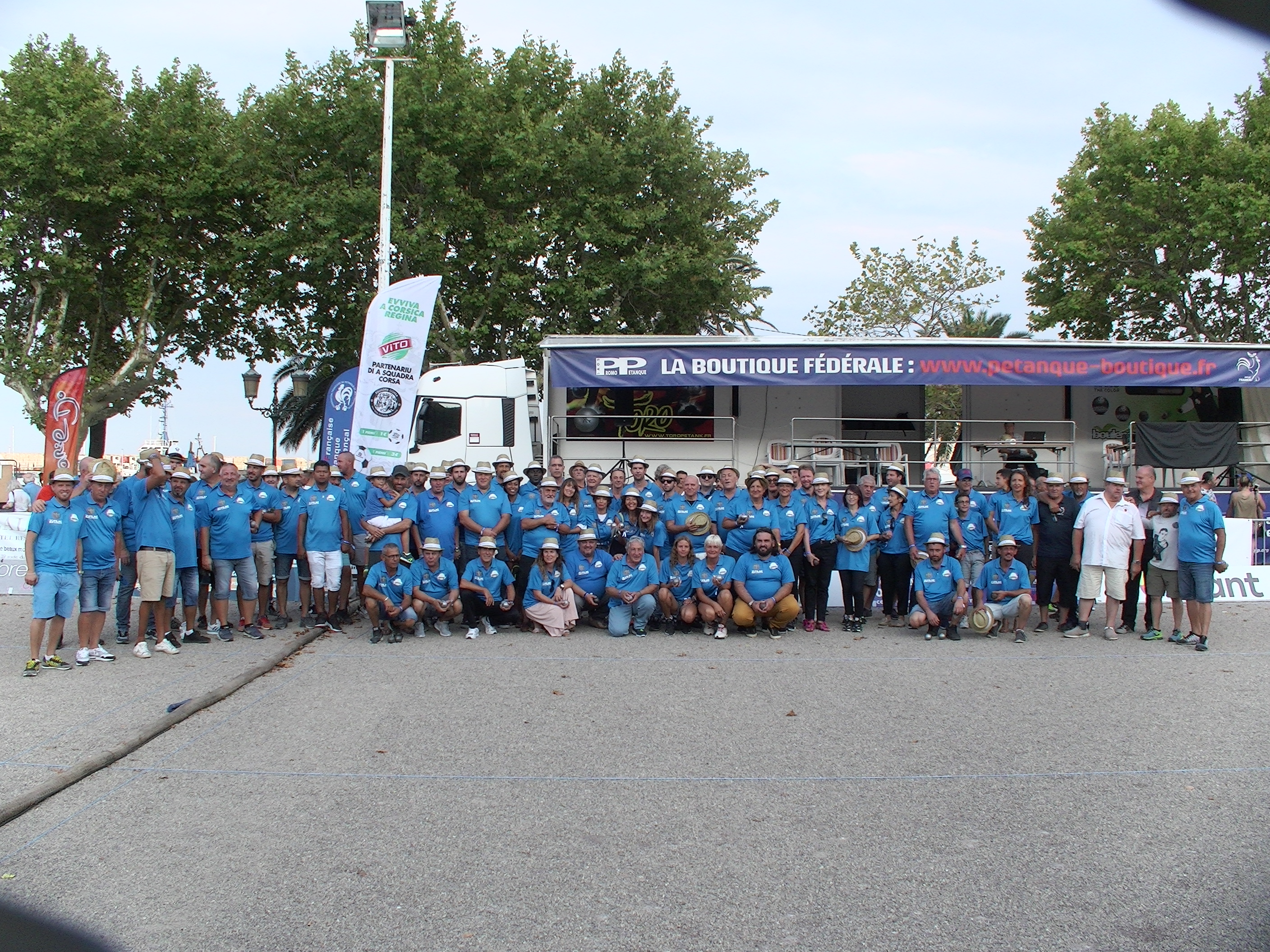 28 triplettes au concours people de vendredi soir