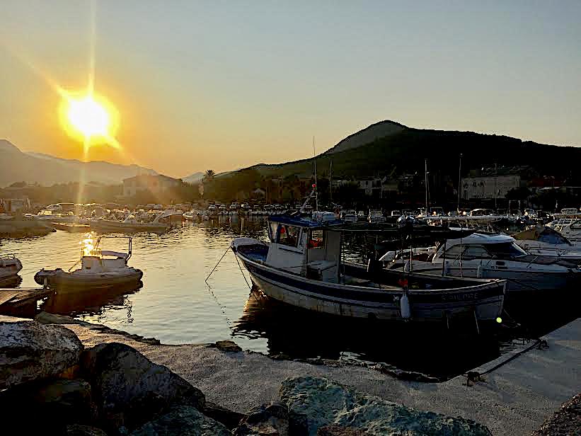 La Photo Du Jour Le Clin D œil Du Soleil A La Marine De Santa Severa La Photo Du Jour Le Clin D œil Du Soleil A La Marine De Santa Severa