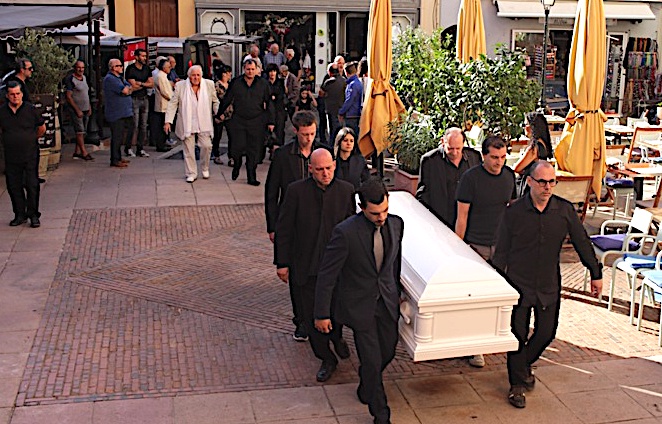 Foule à Calvi et à Gavignano pour les obsèques de Maryse Nicolaï