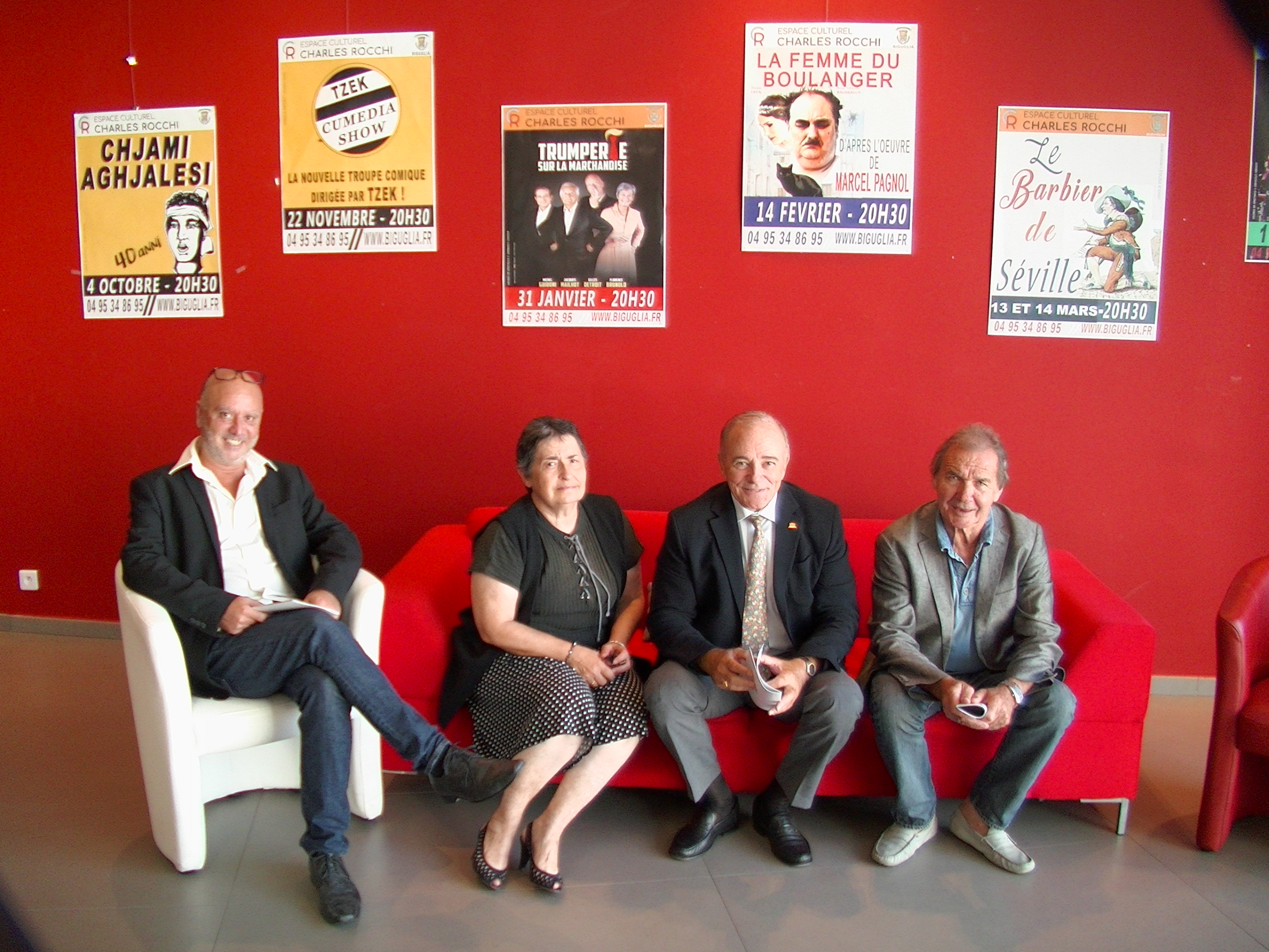 Le maire Sauveur Gandolfi Scheit et son équipe culturelle ont concocté une belle saison au Centre Culturel Charle- Rocchi