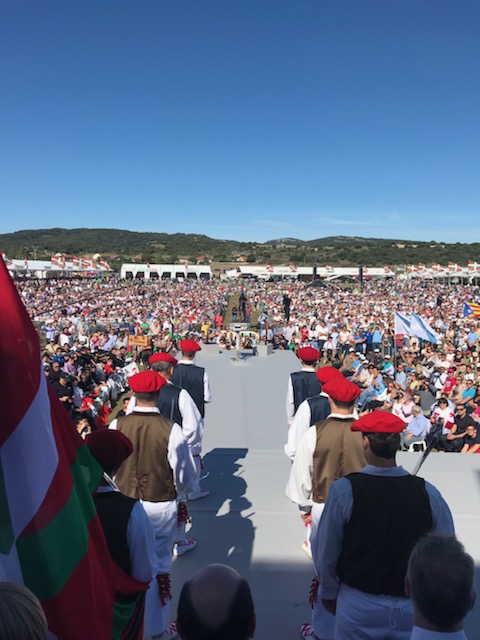 Le président de l’Exécutif, Gilles Simeoni, noue des relations politiques avec le Pays basque