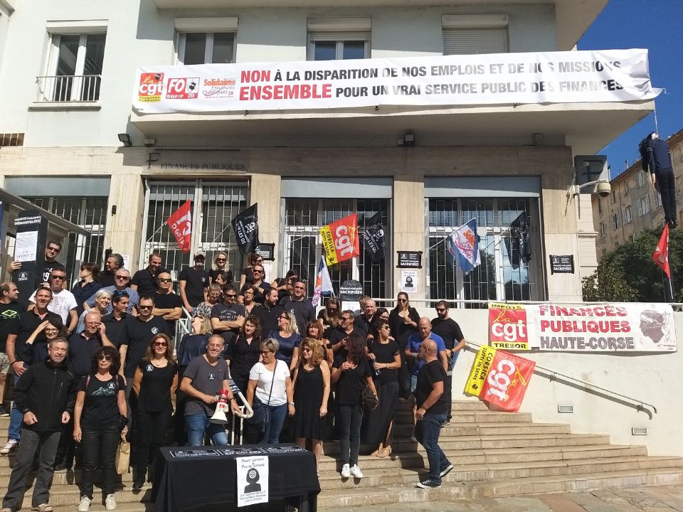 Finances publiques : pique-nique revendicatif à Bastia contre la réorganisation et la suppressions d’emplois