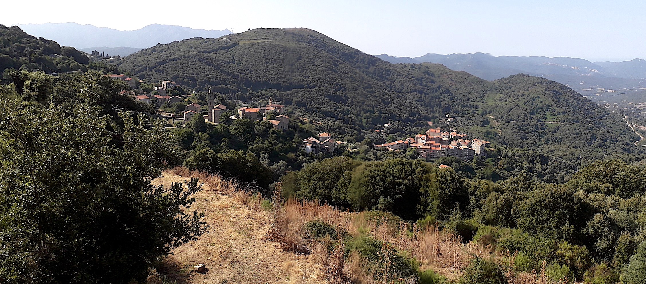 La photo du jour : balade au-dessus de Santa Lucia di Tallà