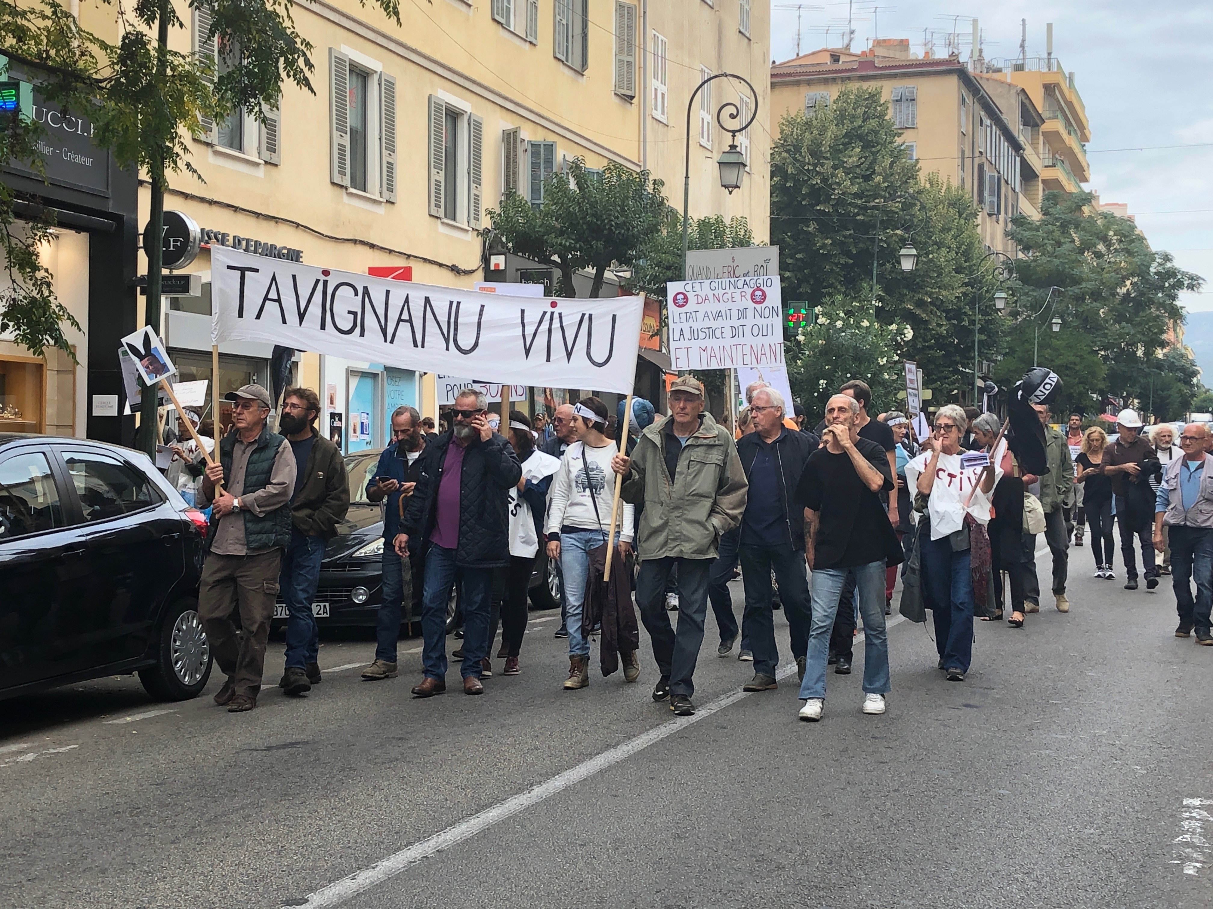 Site de stockage de Giuncaggio : le collectif manifeste devant la préfecture d’Ajaccio
