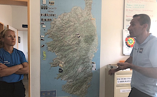 Le commandant Marie Sachot et le Major Patrice Bonissone.