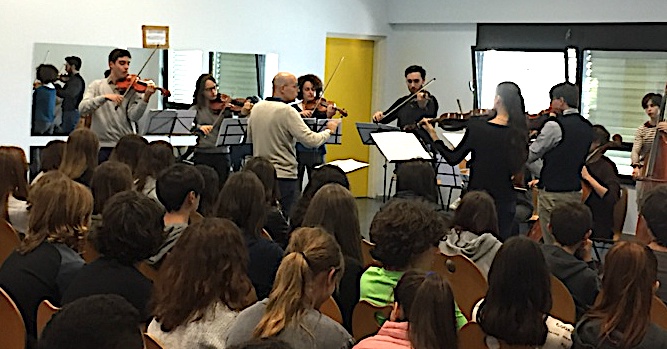 L'ensemble de cordes du conservatoire de Milan au collège de Montesoro à Bastia