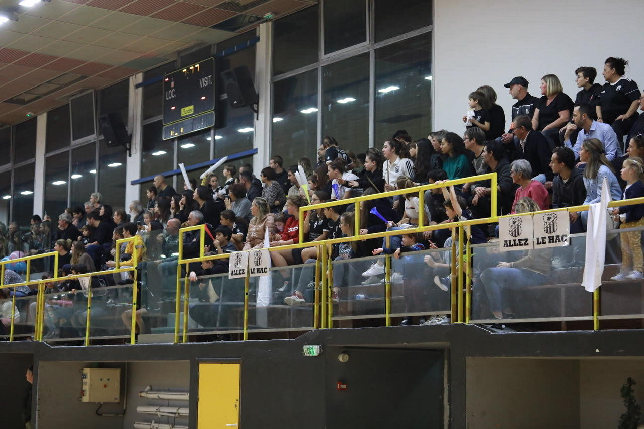 Handball : Le HAC remporte le derby féminin