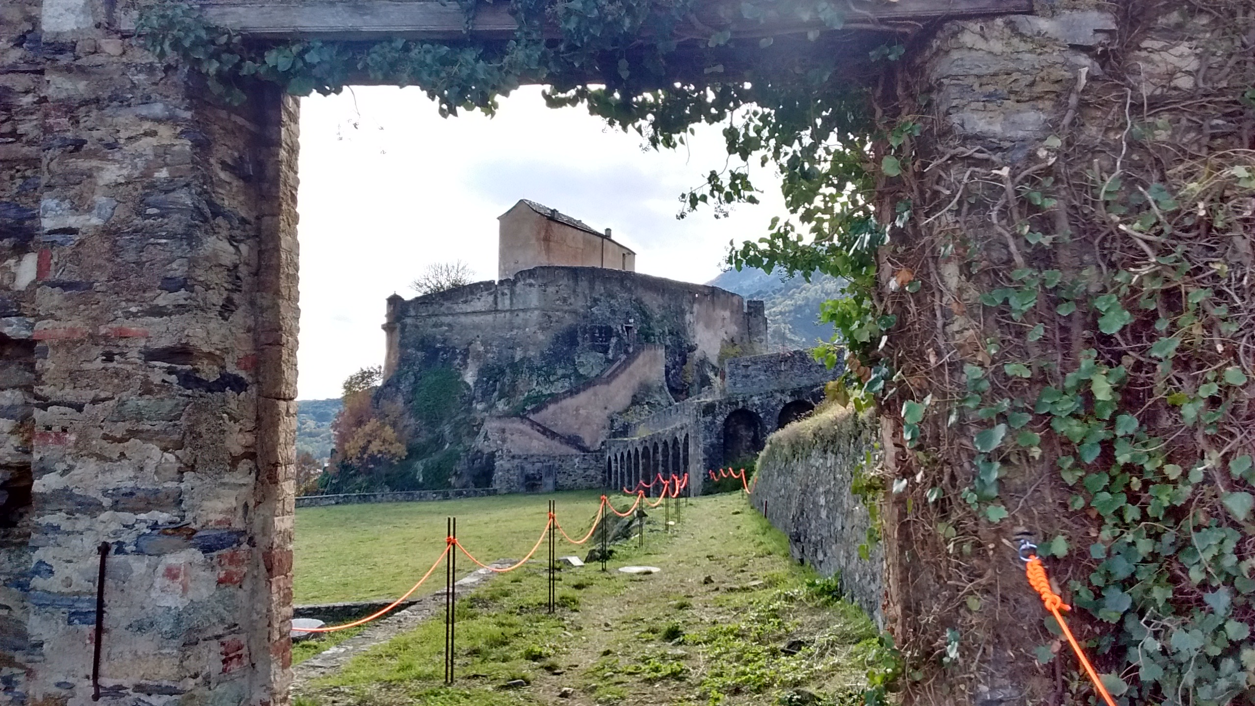 Musée de la Corse : A citadella di Corti, Une citadelle pour horizon