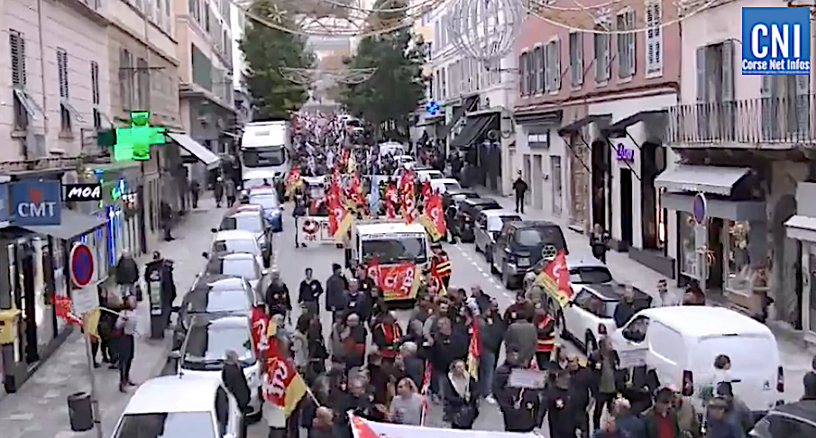 Entre 3500 et 5000 personnes dans les rues de Bastia contre la réforme des retraites