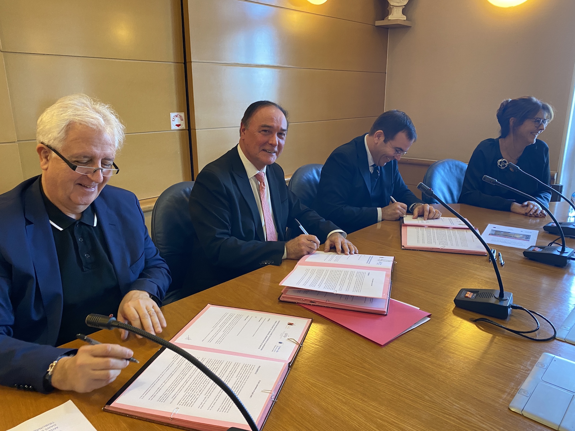 La convention signée permettra de réduire les délais de jugement.