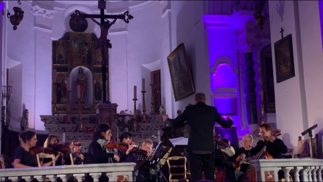 Un beau concert de l’ensemble instrumental « Sinfunia Balanina » dans la citadelle de Calvi 