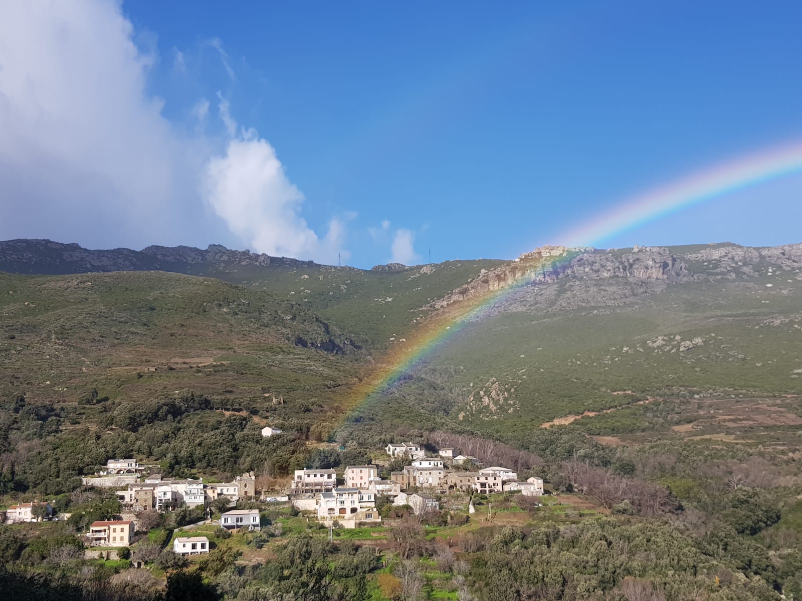 La photo du jour : l'arc en ciel de Silgaghja