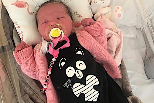 Noël heureux à Bastia  : Nathalia, (3,3kg) vient au monde le 25 Décembre 