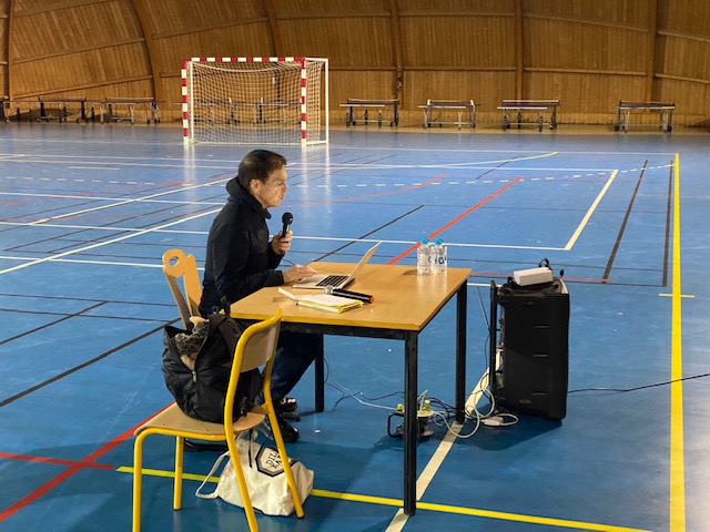 Jean François Bernardini cultive la non-violence auprès des élèves du collège de Biguglia