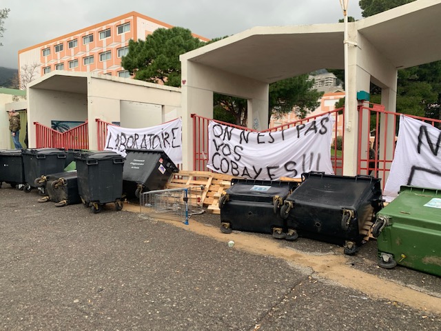 "Il faut bloquer" : à Bastia des lycées protestent contre la réforme du bac