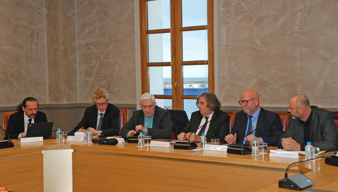 Guy De Simone président du conseil régional de l’Ordre des experts-comptables, Farouk Boulbahri, président de la compagnie régionale des commissaires-aux-comptes d’Aix-Bastia, avaient pris place aux côtés de Jean-Pierre Cossin et Jean Dominici.  Marie-Dominique Cavalli, past-présidente du CROEC, Isabelle Fiorentini, membre élue du CROEC ainsi que les experts-comptables et commissaires aux comptes de la région étaient également présents&nbsp;