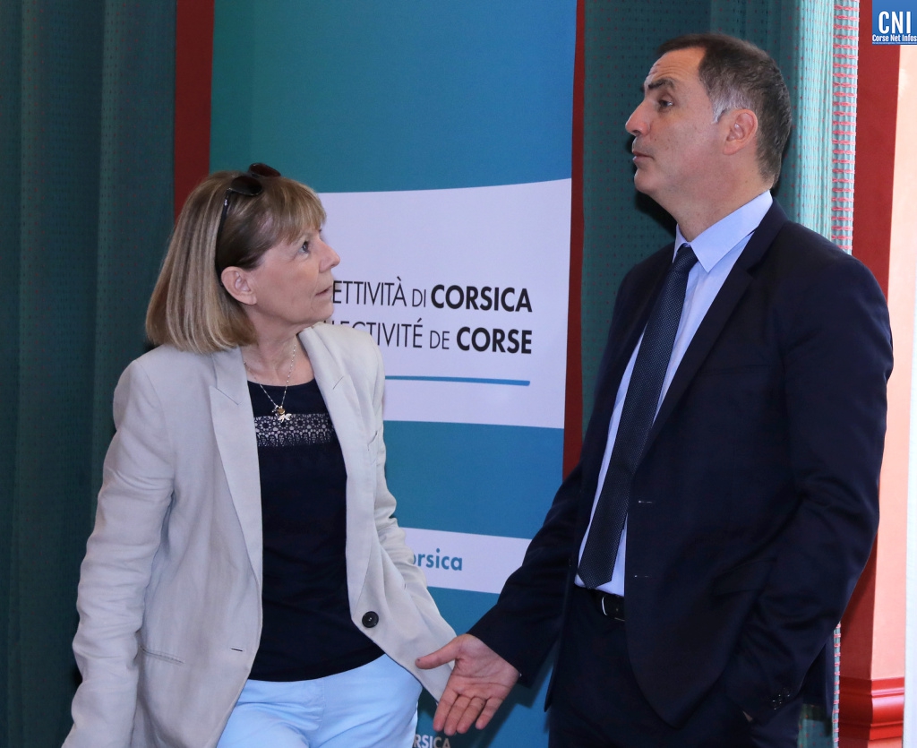 Gilles Simeoni, président de l'Exécutif de Corse, et Josiane Chevalier, ex-préfète de Corse. Photos Michel Luccioni.