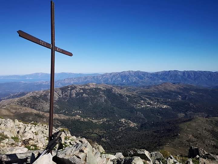 La photo du jour : au sommet du San Parteu