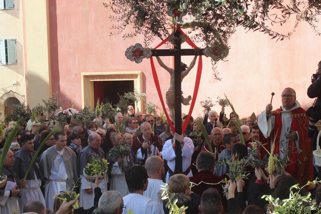 La paroisse de Calvi invite les Balanins à suivre de chez eux par la prière la Semaine Sainte et les fêtes de Pâques