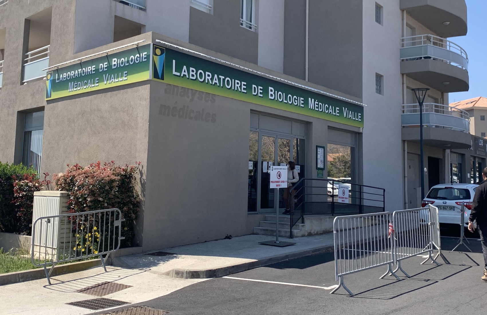 A Bastia, un "drive" pour sécuriser le dépistage du Covid-19