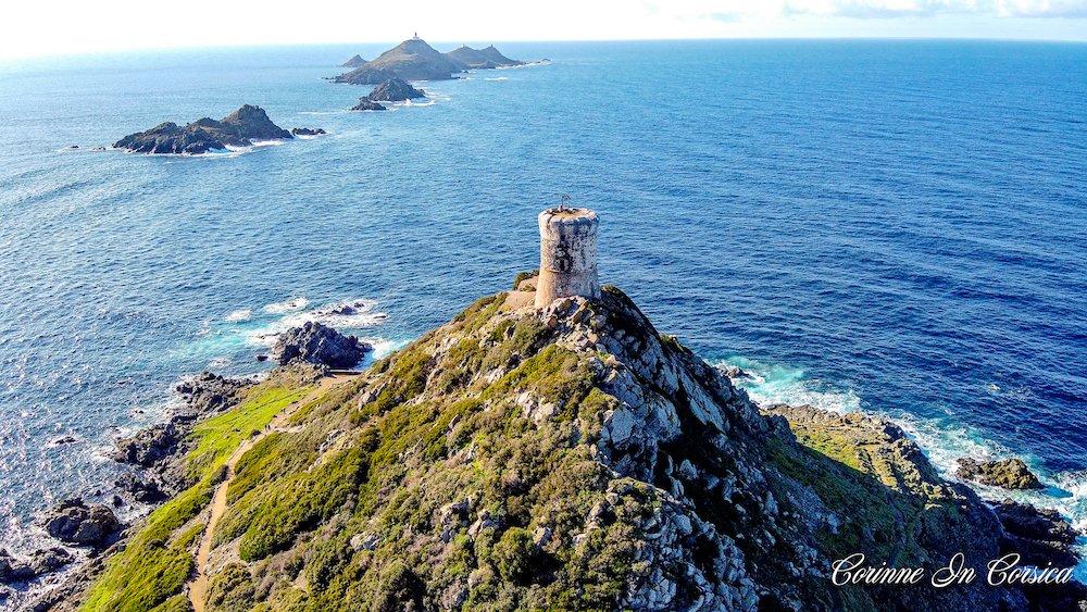 La photo du jour : les Îles Sanguinaires vues de la tour de la Parata