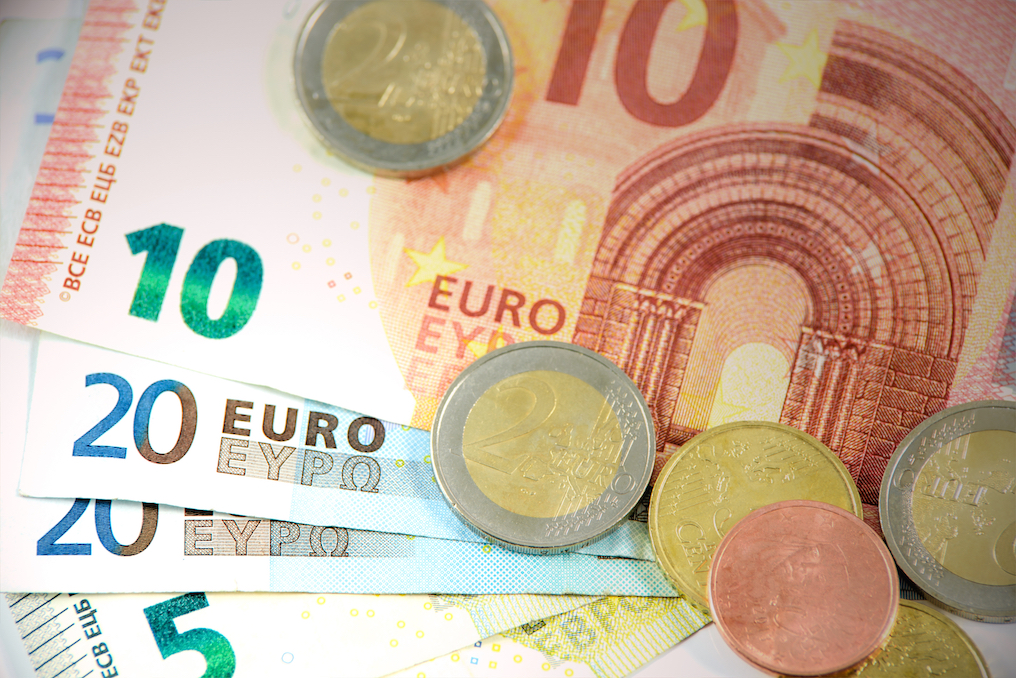 185 156 Corses payeront 300 millions d'euros d'impôt sur le revenu