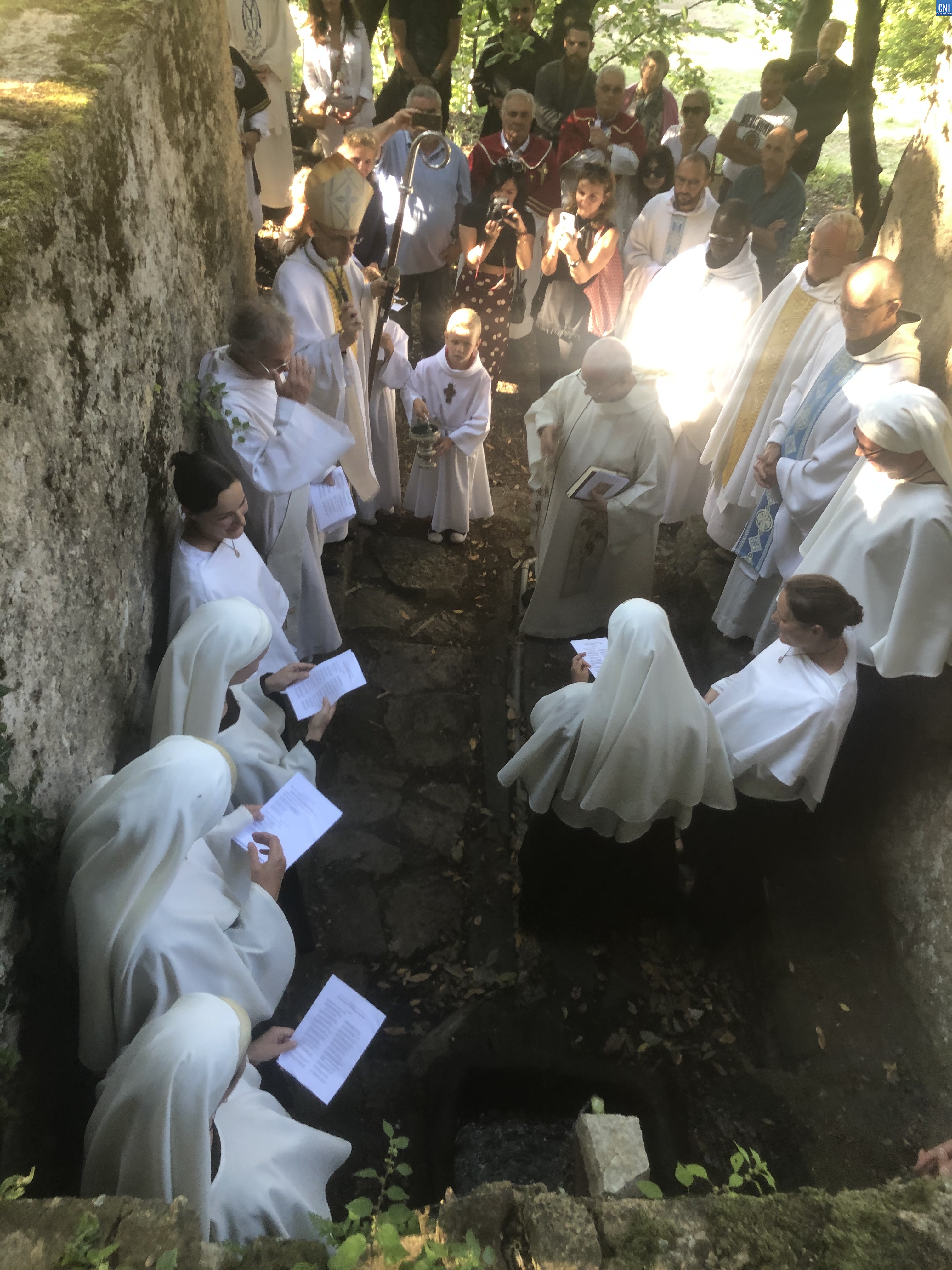 20 ans après, l'eau rejaillit au couvent de Marcassu