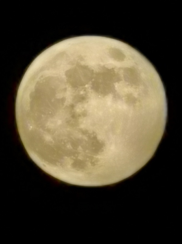 Ce vendredi soir, avez-vous vu l'éclipse de Lune pénombrale  ?