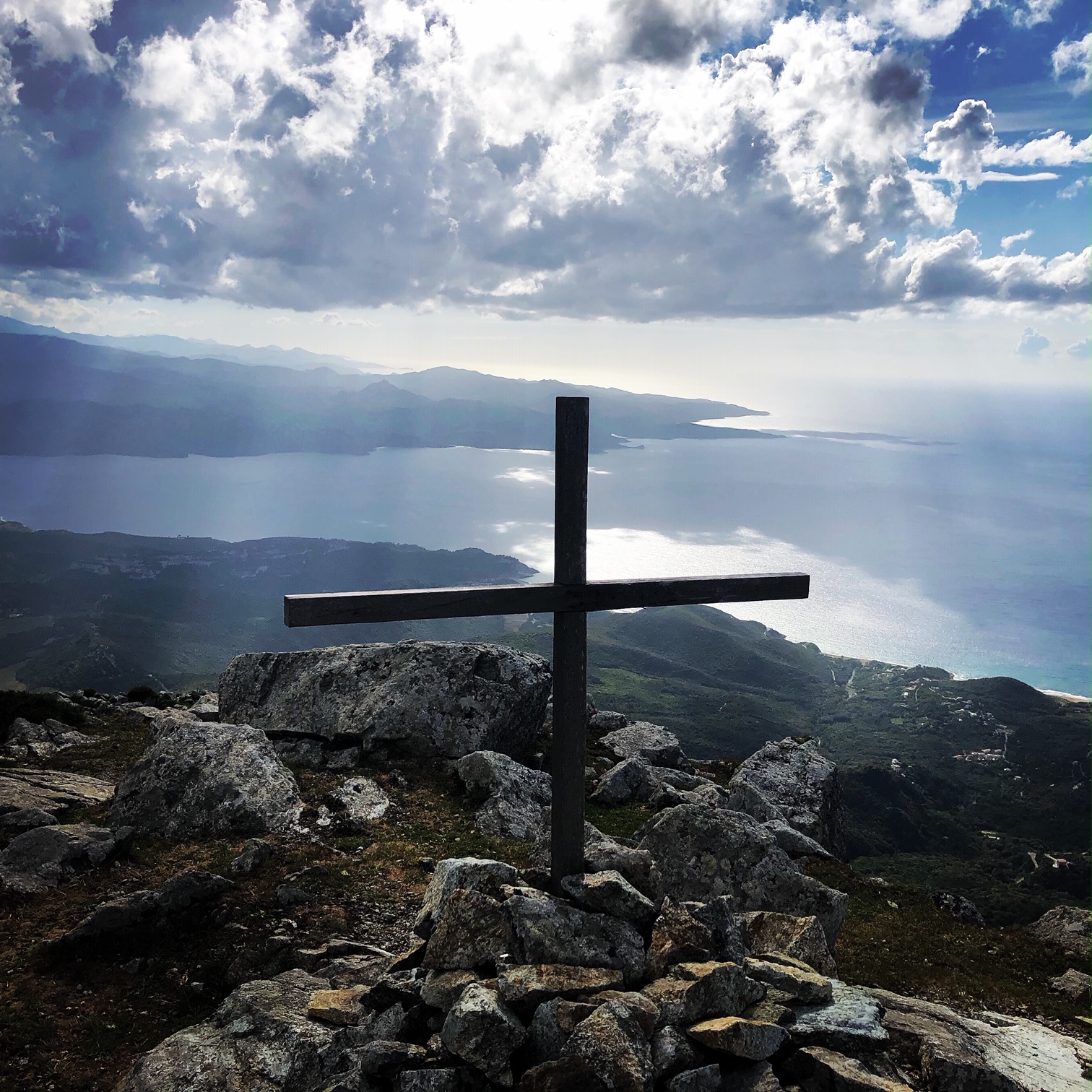 La photo du jour : vue imprenable sur le golfe de Saint-Florent
