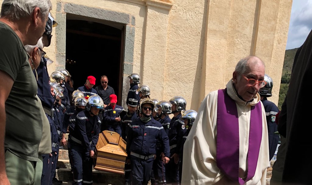 À Vallica l'hommage des pompiers à l'adjudant Bruno Luigi