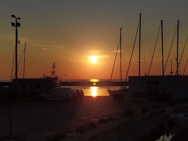 Macinnaggio, alors que le soleil venait de se lever, photo  Vincent Antonini