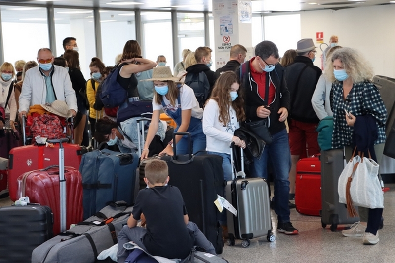 Premier rush à l'aéroport de Calvi Santa Catalina