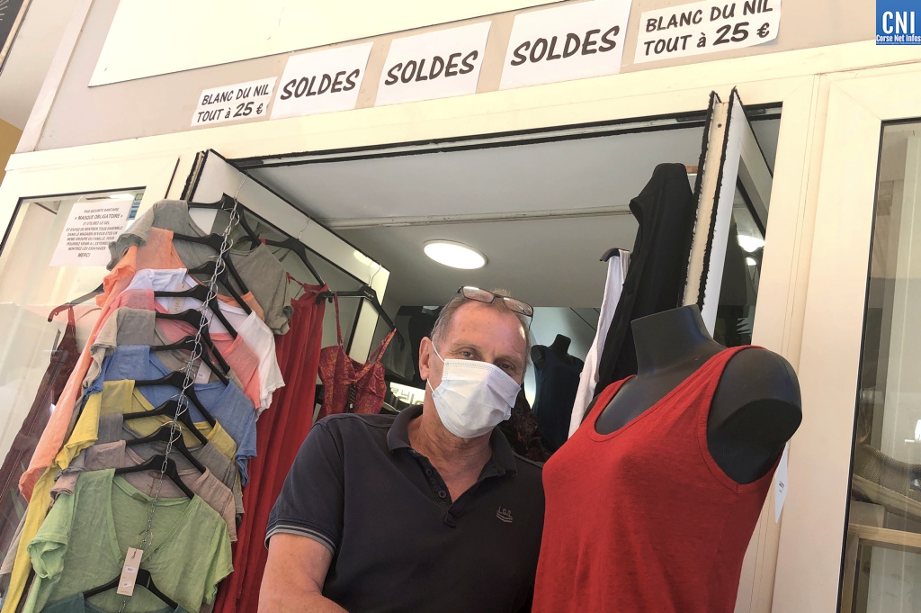 Marc Fabiani, le propriétaire de la boutique Blanc du Nil