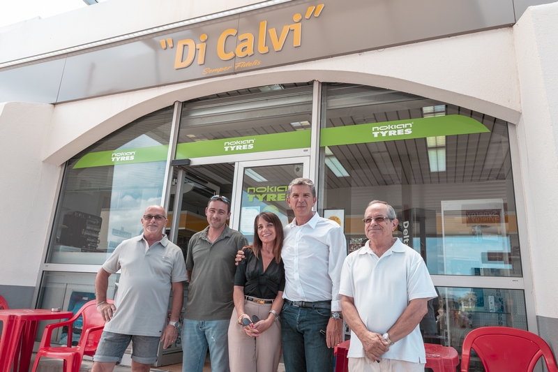 De gauche à droite: Alain Astolfi, Gilbert Chartier, Hélène Astolfi, Henri Ferrandi et Roger Astolfi (Photos Eyefinity Prod/ Kevin Guizol