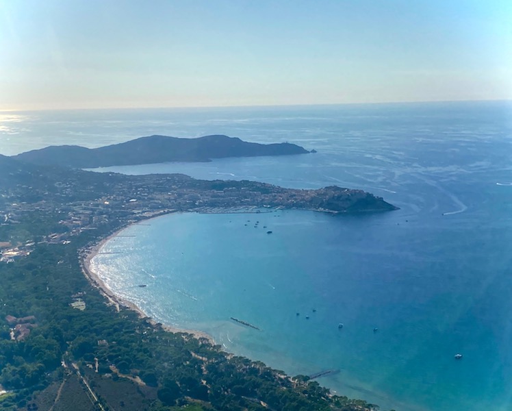 La photo du jour : Calvi et la Revellata vues du ciel