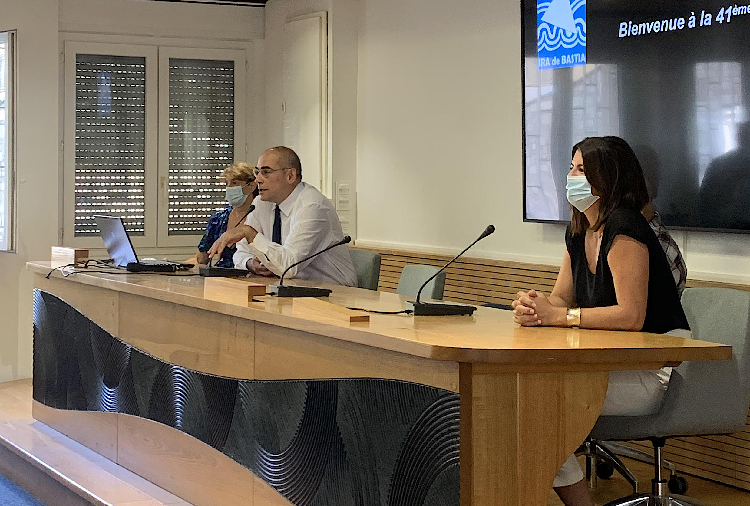 La 41ème promotion de l'Ira de Bastia fait sa rentrée masquée