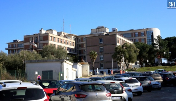 Hôpital d'Ajaccio : les visites aux patients strictement interdites