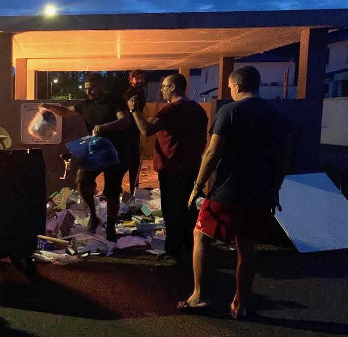 Tocc'à Voi : "Quand Les habitants des jardins de Borgo nettoient leurs locaux à poubelles"