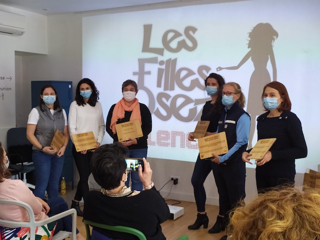 "Les filles, Osez les sciences !" - A Rinascita lance un projet pour mettre à l’honneur les femmes scientifiques